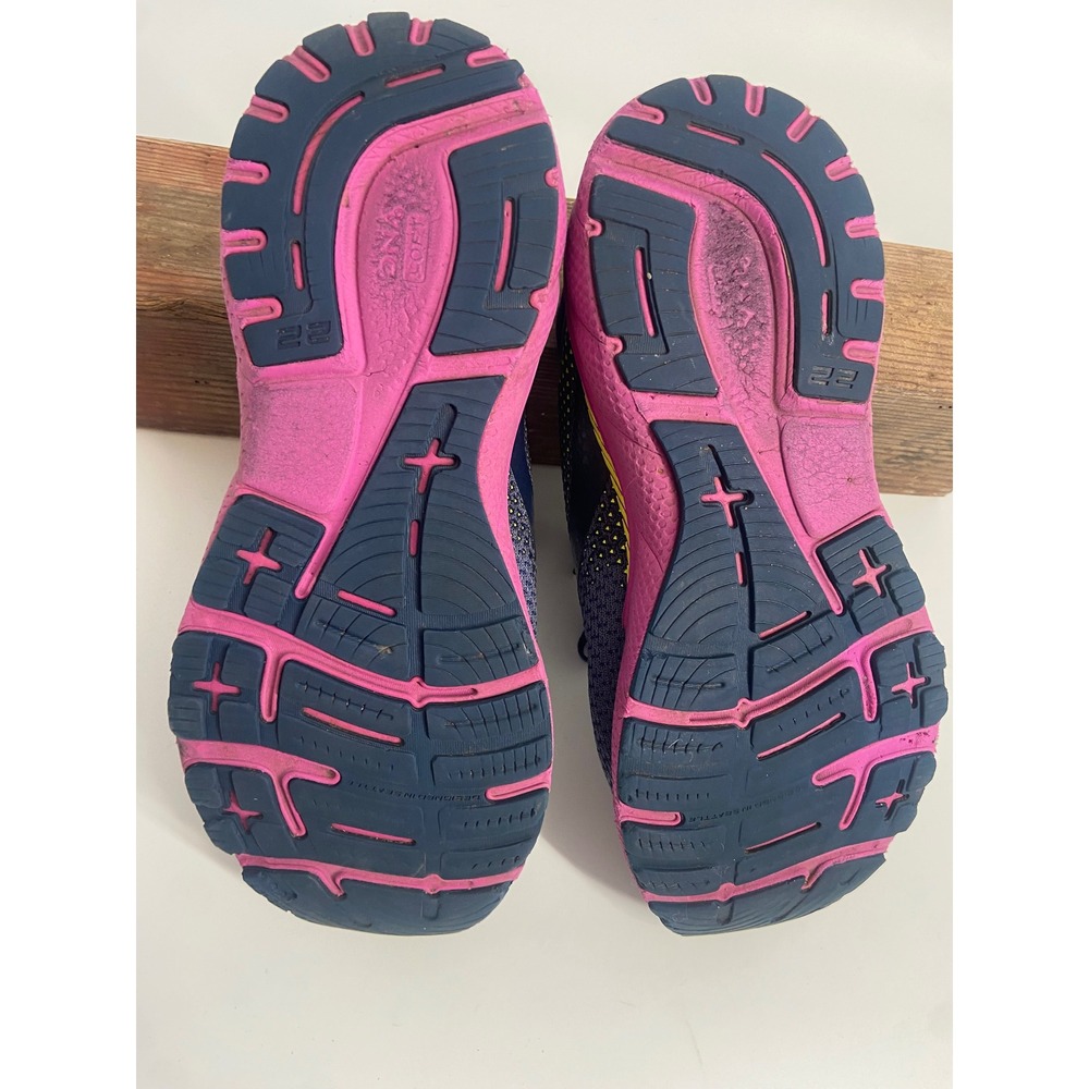 Brooks Adrenaline GTS 22 Womens Running Shoes Purple Pink Sneakers 1203531B435 - Picture 6 of 14